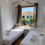 شقة Lovely Hideaway With Pool And White *