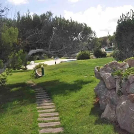 Lovely Hideaway With Pool And White Apartamento Arenal d'en Castell