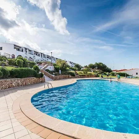 Appartement Lovely Hideaway With Pool And White *