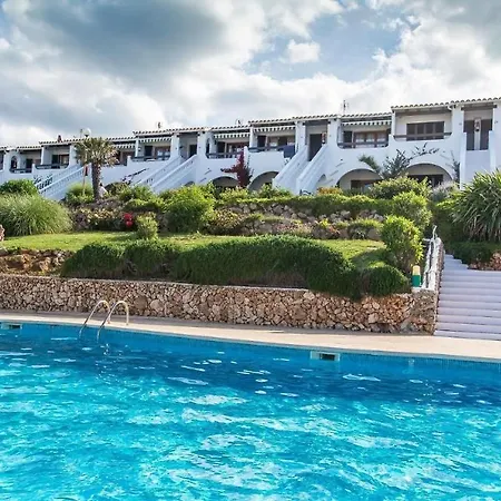Apartamento Lovely Hideaway With Pool And White *