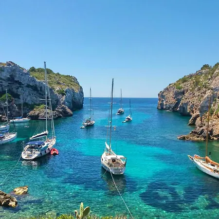 Appartement Lovely Hideaway With Pool And White *