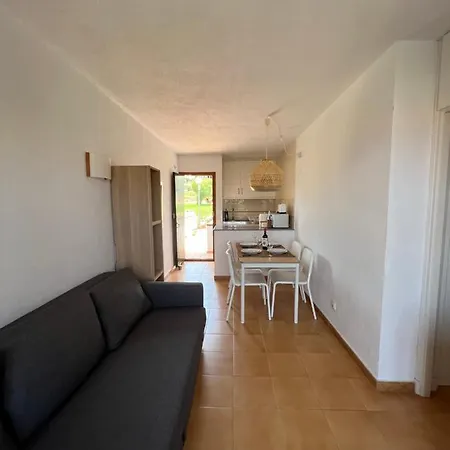 Lovely Hideaway With Pool And White